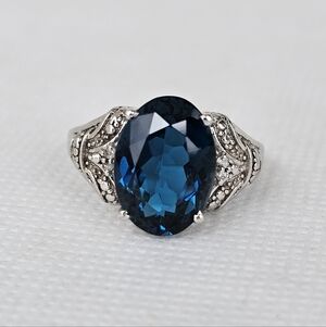 Natural London Blue Topaz Ring Sterling Silver Platinum Size 7!